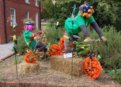 Scarecrows in the Garden Exhibit