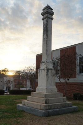 Monument for Deceased Confederates/Lexington's Val...