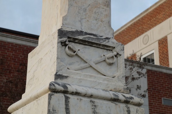 Gallery 3 - Monument for Deceased Confederates/Lexington's Valiant Sons