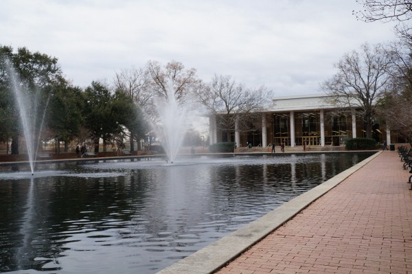 Gallery 2 - Fountain and Reflecting Pool